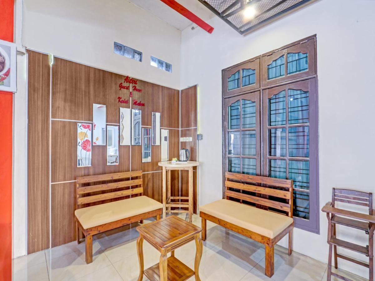 Oyo 90553 Arteri Guest House Семаранг Экстерьер фото